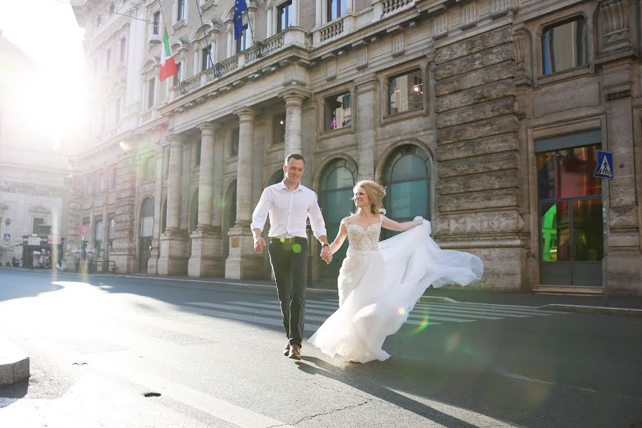 Fotografo di matrimoni Taya Kopeykina (tvkopeikina). Foto del 12 febbraio 2019