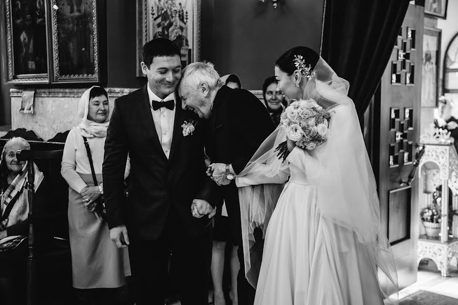 Fotógrafo de casamento Konstantin Tarasenko (kostya93). Foto de 15 de novembro 2019