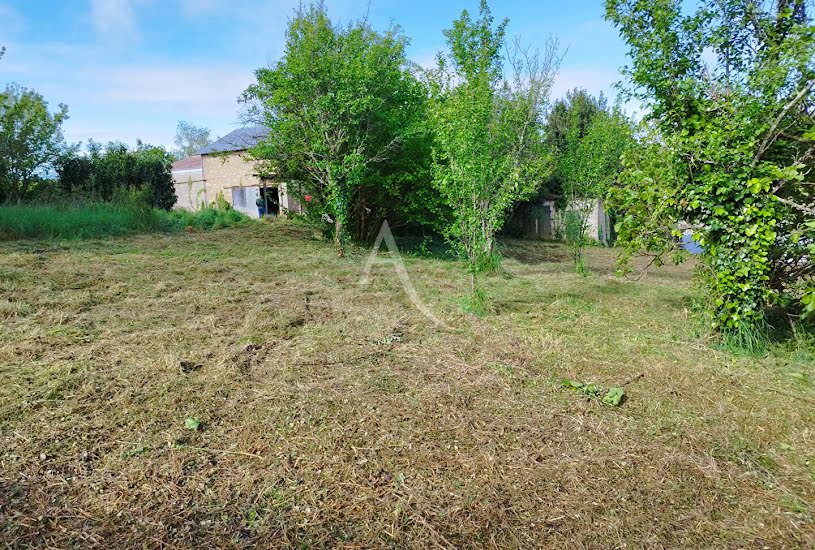  Vente Terrain à bâtir - 1 595m² à Floirac (17120) 