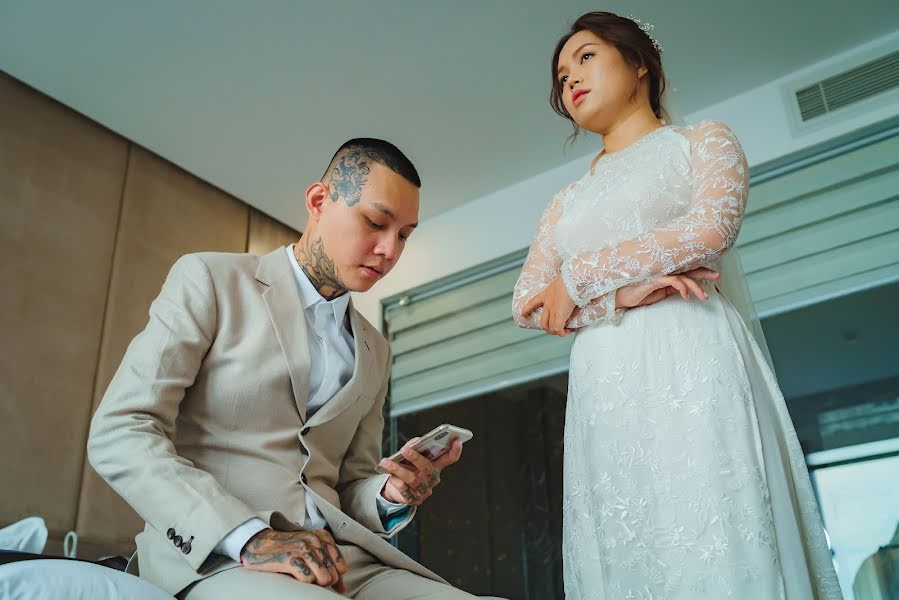 Fotógrafo de casamento Phong Hồ (hotuanphongfoto). Foto de 8 de dezembro 2020