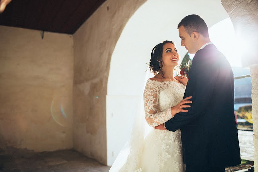 Fotógrafo de casamento Eskender Useinov (eskenuseinov). Foto de 5 de novembro 2016