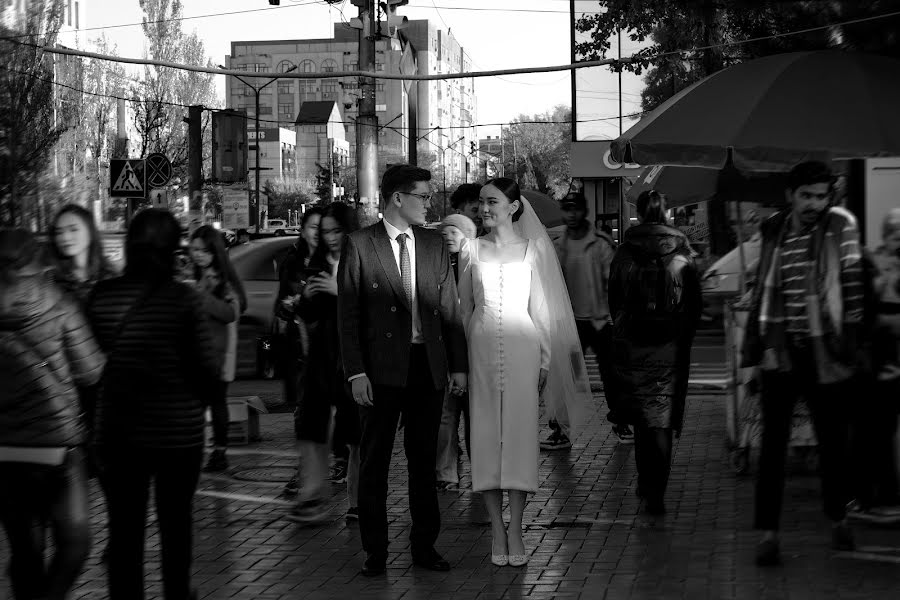 Fotógrafo de casamento Nurtazim Mederaliev (nurtazim01). Foto de 30 de agosto 2022