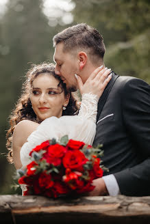 Fotografo di matrimoni Petru Brustureanu (petrubrustureanu). Foto del 27 febbraio