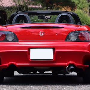 S2000