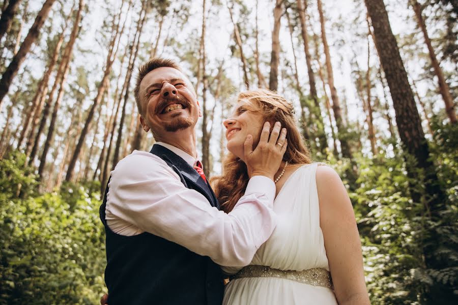 Fotógrafo de casamento Anastasiya Moroz (amorozphoto). Foto de 14 de fevereiro 2022