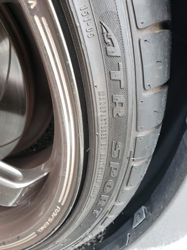 マークx G S のタイヤ交換 Atr Sport アジアンタイヤ インドネシア 車検に関するカスタム メンテナンスの投稿画像 車のカスタム情報はcartune