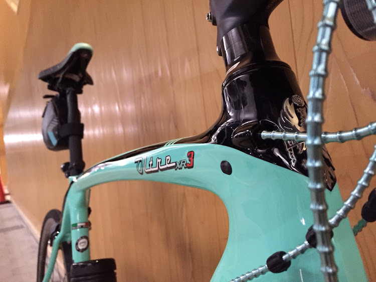 まさちさんが投稿したロードバイク・Bianchi・ビアンキ・Oltre XR3に関するカスタム事例の投稿画像4枚目