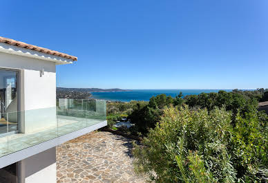 Villa with pool and terrace 2