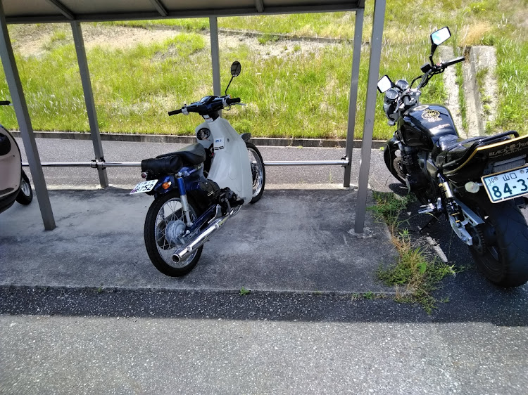 クラウンアスリートの200系クラウン・単車・福岡に関するカスタム事例の投稿画像2枚目