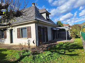 maison à Vic-sur-Cère (15)