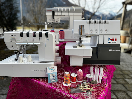 Online Nähkurs Coverlock Covertitch Claudia Witticke Nähkurs