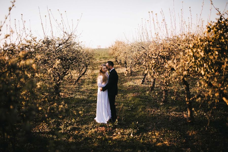 Fotografo di matrimoni Maciej Knapa (maciejknapa). Foto del 24 agosto 2020