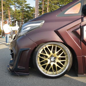 アルファード