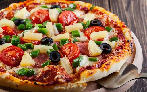 Personal 4 Delicious Combo Pizza Choice Ur Own @ 397 With Coke750ml