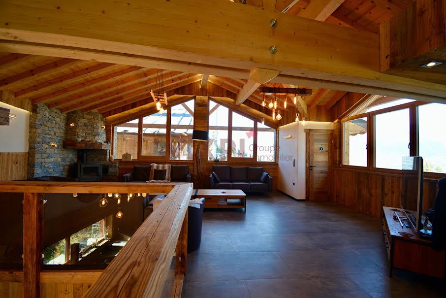 Vente chalet 9 pièces 280 m² à La Plagne (73210), 2 200 000 €