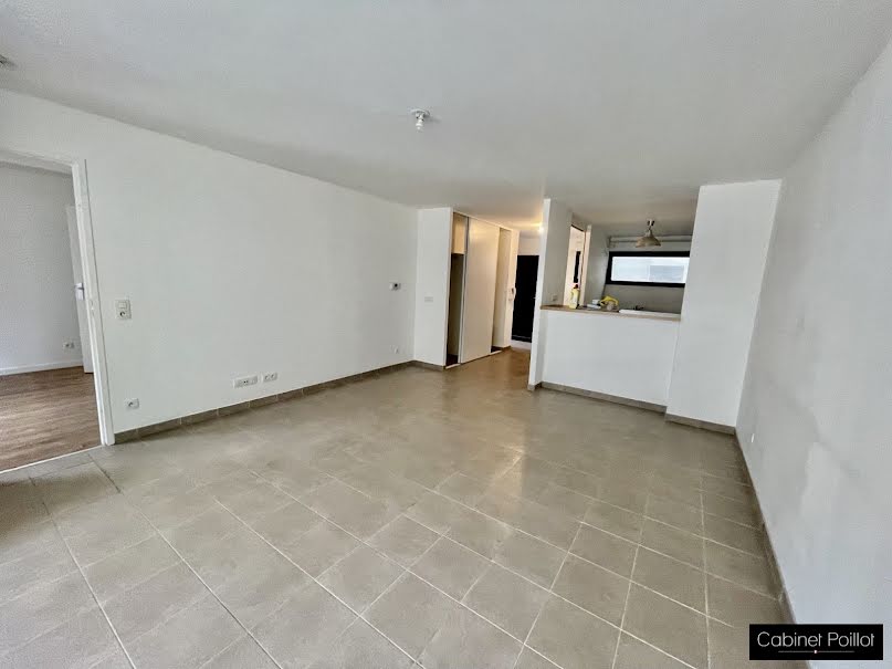 Location  appartement 2 pièces 55 m² à Paris 20ème (75020), 1 665 €