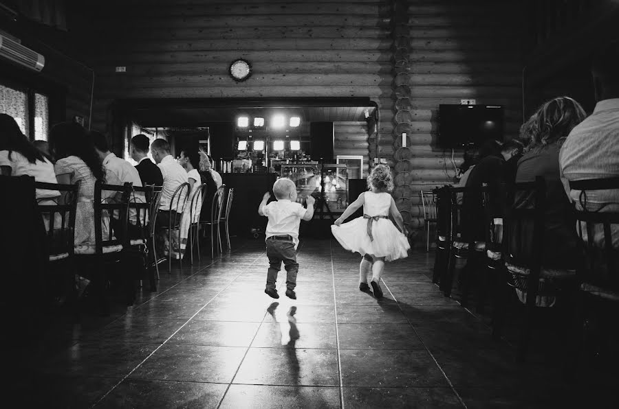 Fotograful de nuntă Alena Kopylova (alenkova). Fotografia din 20 august 2017