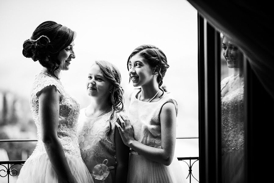 Wedding photographer Giuseppe Parello (parello). Photo of 25 May 2019