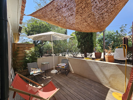 Guest Room with terrace and pool 3