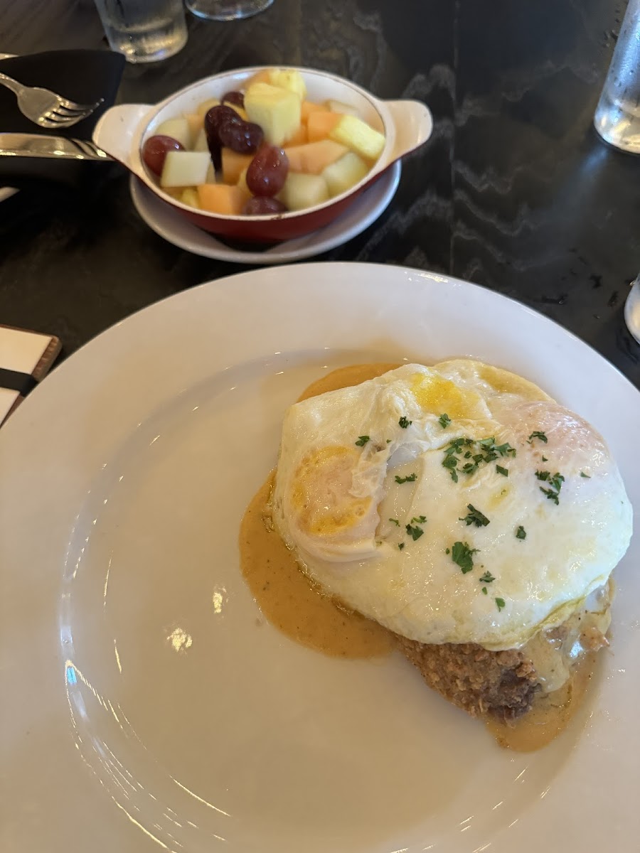 Chicken fried steak with gravy