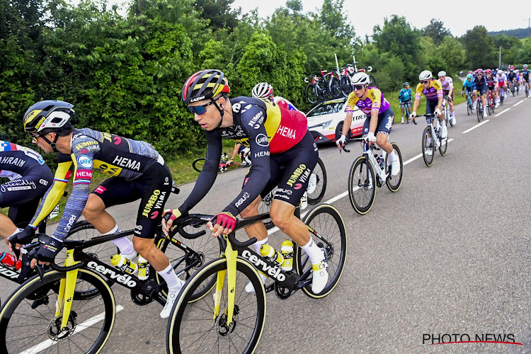 Van Aert komt met oproep na turbulente etappe: "Fijn dat supporters terug zijn, maar het zorgt voor meer hectiek"