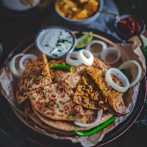 Veg Keema Paratha