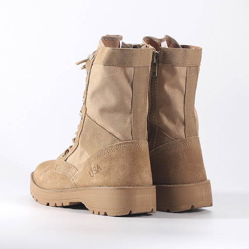 Title 8, Lightweight and wear-resistant desert boots. Bu...