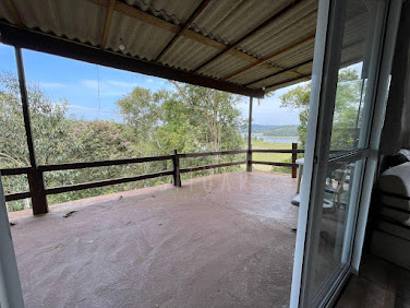 Chácara com vista deslumbrante e acesso à Represa Cachoeira do França