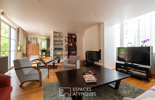 House with pool and terrace 3