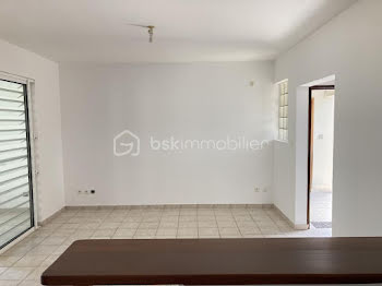 appartement à Cayenne (973)