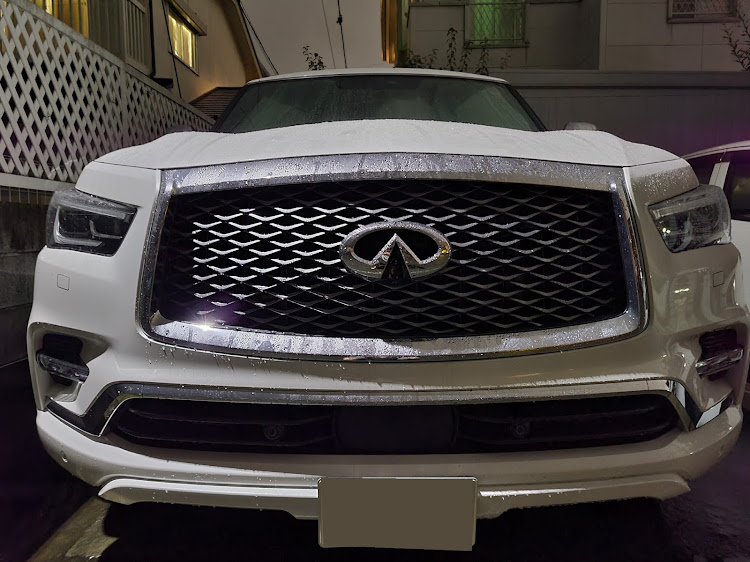 QX80のINFINITI・日産・北米日産・フォロー、いいね、コメントよろしくお願いします！・カナダ仕様に関するカスタム事例の投稿画像1枚目