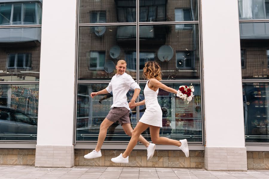 Fotografo di matrimoni Yuliya Balanenko (depechemind). Foto del 6 agosto 2019