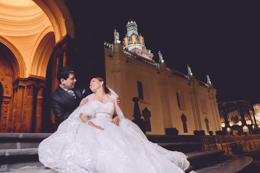 Wedding photographer Pablo Argudo (luxart). Photo of 9 March 2021