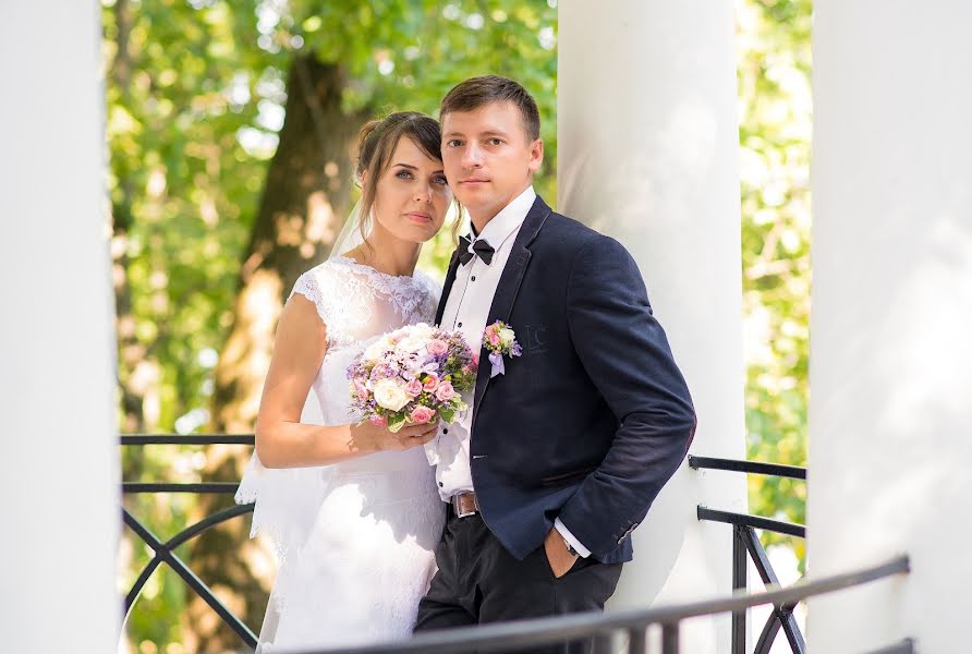Весільний фотограф Максим Усик (zhlobin). Фотографія від 24 березня 2017