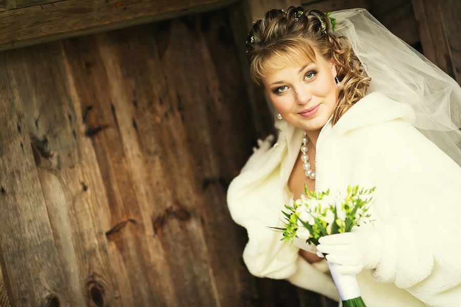 Wedding photographer Leonid Ermolovich (fotoermolovich). Photo of 13 December 2012