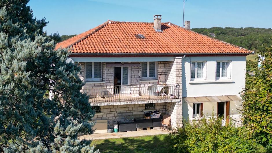 Vente maison 6 pièces 114 m² à Martel (46600), 199 500 €