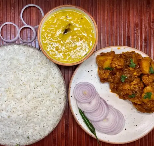 Chawal With Dal And Sabji [Serves 1]