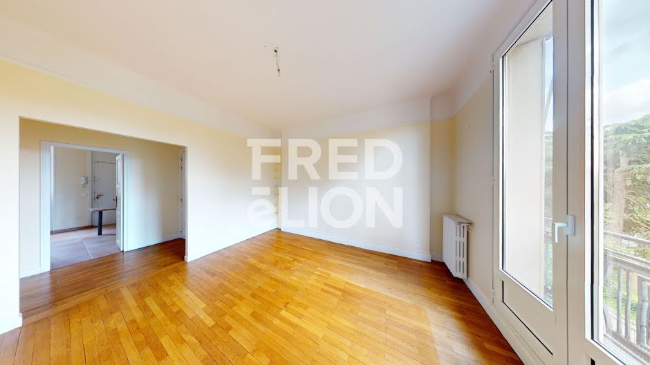 Location  appartement 2 pièces 57.36 m² à Paris 16ème (75016), 2 181 €