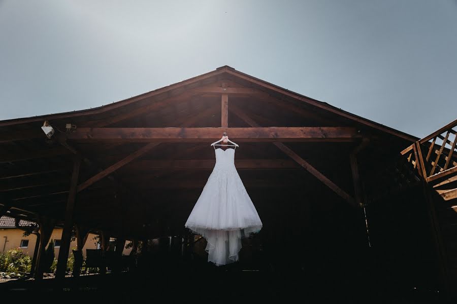 Fotógrafo de casamento Krisztian Bozso (krisztianbozso). Foto de 12 de setembro 2017