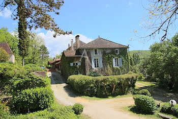 maison à Luzech (46)