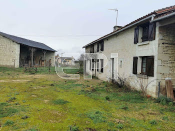 maison à Monts-sur-Guesnes (86)