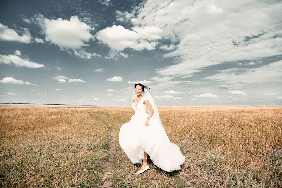 Photographe de mariage Bayr Erdniev (bairerdniev). Photo du 1 novembre 2019