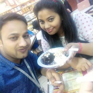 Sujeet Kumar at Bangla Sweet House, Gole Market,  photos