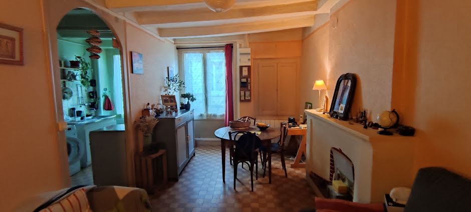 Vente maison 3 pièces 80 m² à Descartes (37160), 75 600 €