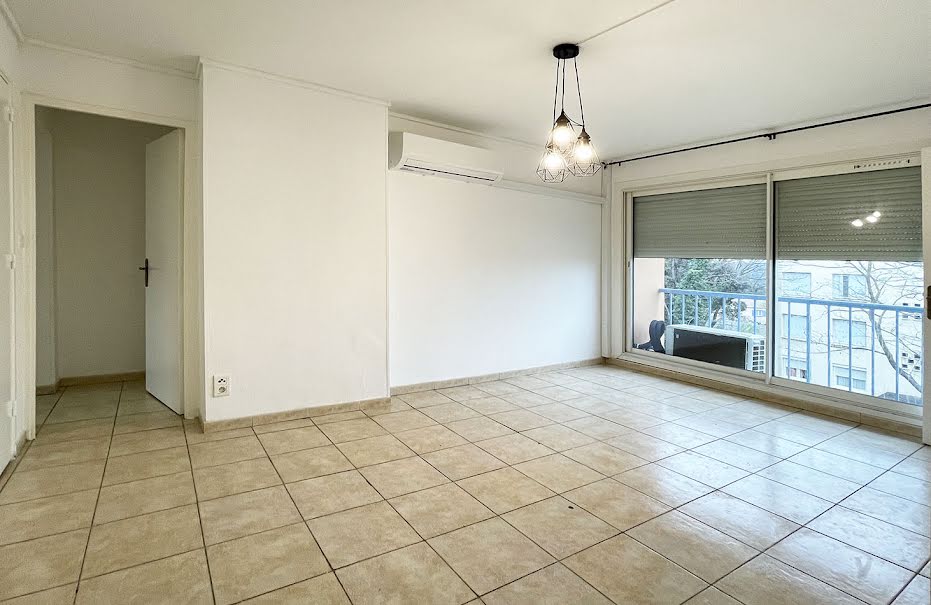 Vente appartement 4 pièces 58 m² à Saint-Nazaire (30200), 51 000 €