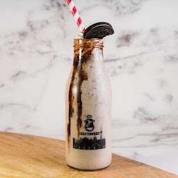 Kitkat Break Shake Milkshake - Heavenly Choco