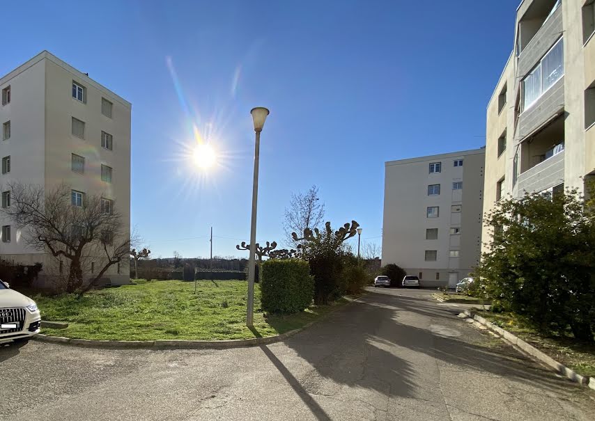 Vente appartement 4 pièces 66 m² à Pont-Saint-Esprit (30130), 70 000 €