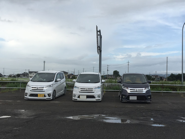 カムリのサンルーフはいいぞ・グラファイトメタリック・ドライブ・オフ会・グランテラス筑西に関するカスタム事例の投稿画像5枚目