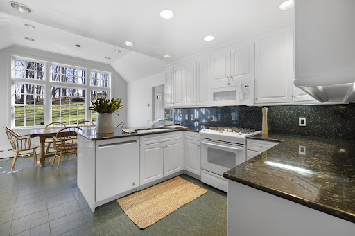 Maison avec piscine et jardin 1