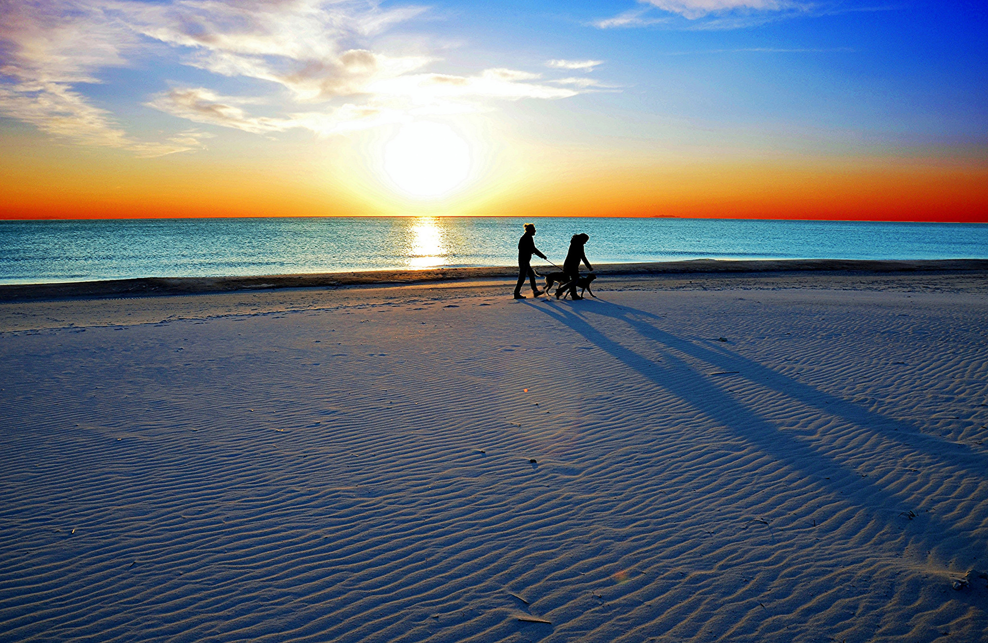 The 5 S: Shadows,sun,sea,sand and sky di Mauro My Pix